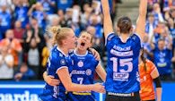 Jubel bei MVP Pauline Martin und Allianz MTV nach dem Sieg gegen Schwerin.  Foto:  Bildermacher-Sport Jens Körner