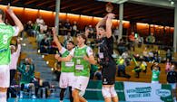 Haching gewinnt 3:2 gegen die Netzhoppers  Foto:  Alexander Petek