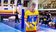 Yvo Lunsing verstärkt die Affenbande im Diagonalangriff  Foto:  Mila Sombroek