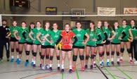 Bei den Deutschen Meisterschaften eine verschworene Gemeinschaft im Kampf David gegen Goliath  die U18 der proWIN Volleys TV Holz  Foto: Georg Kunz