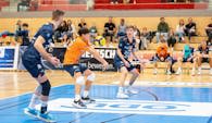 Libero Noah Meyer in der Annahme wurde vom Kriftler Trainer verdient zum MVP der Partie gewählt  Foto:  Hergenhan