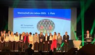 Ein goldener Jahrgang - die Mädels der Jahrgänge 08/09 des RC Sorpesee wurden Mannschaft des Jahres  Foto:  An Vervecken
