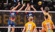 Die SVG hielt lange gegen - am Ende hatten HJake Hanes (r.) und sein Team die Nase vorn., (Lizenz: kostenfreies Nutzungsrecht für redaktionelle Zwecke mit Urheberangabe) Foto:  SVG/Höfel