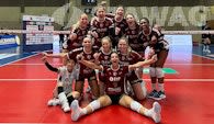 Die Spielerinnen vom SC Potsdam freuen sich über das 3:2 in Aachen  Foto:  Laura Mahnkopf