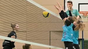 Endlich wieder ein Sieg für Altdorfs Zweitliga-Volleyballdamen 