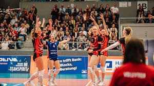 Am Samstagabend spielen die ETV Hamburger Volksbank Volleys in der CU Arena ihr letztes Saisonspiel. 