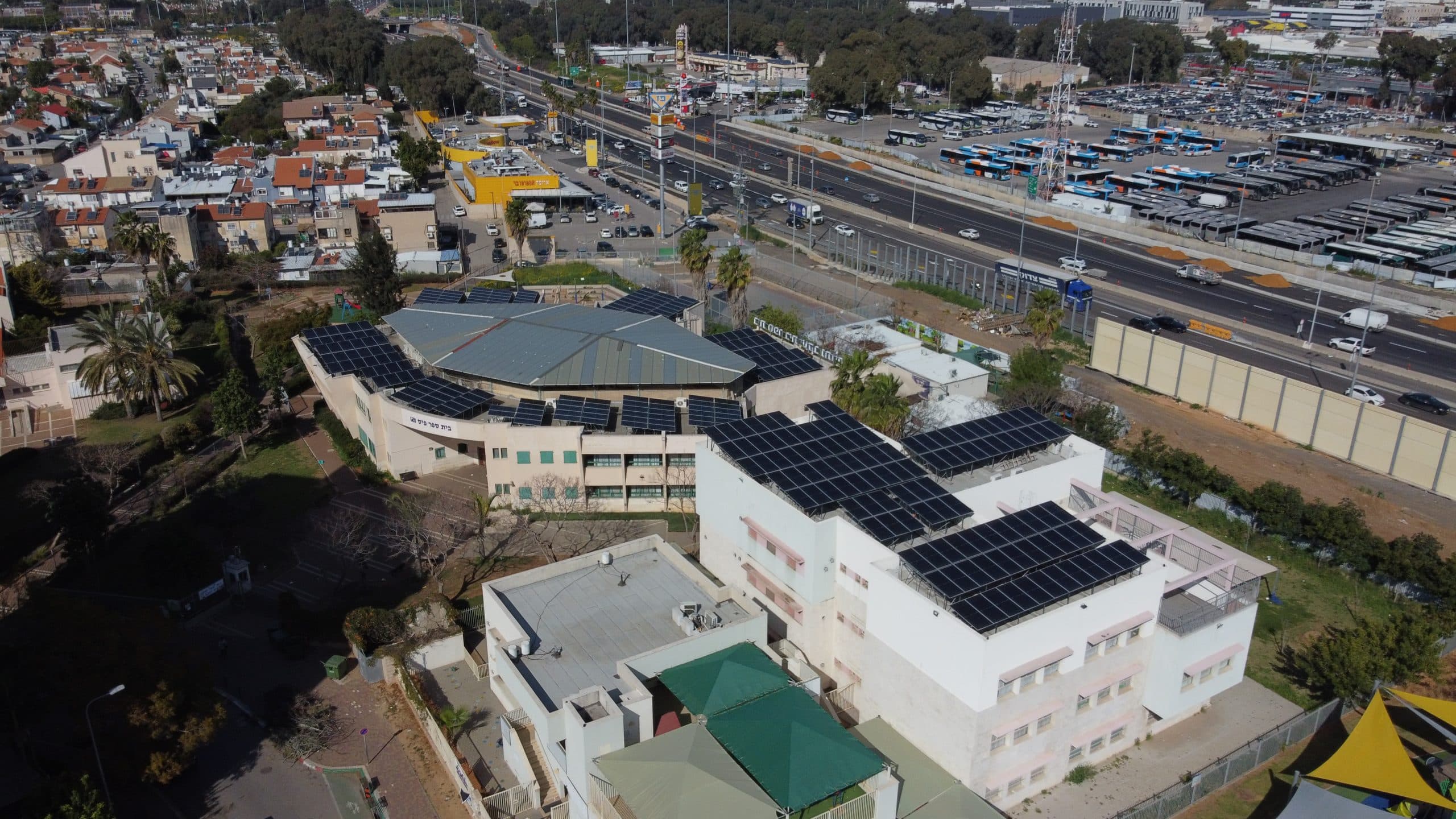 בית יעקב – תיכון