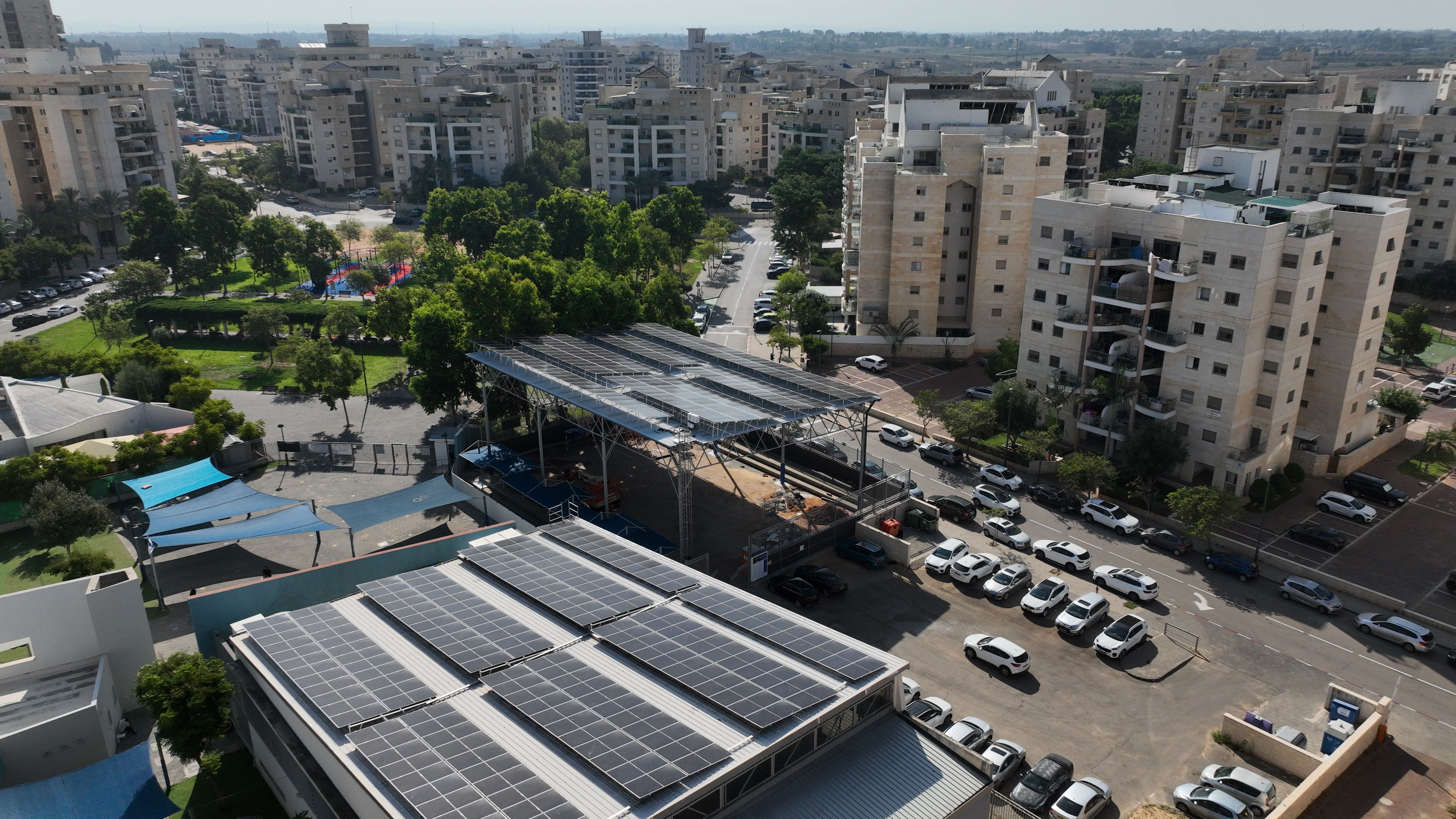 הרצוג – קירוי סולארי