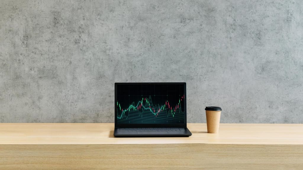 Immagine computer con grafico performance