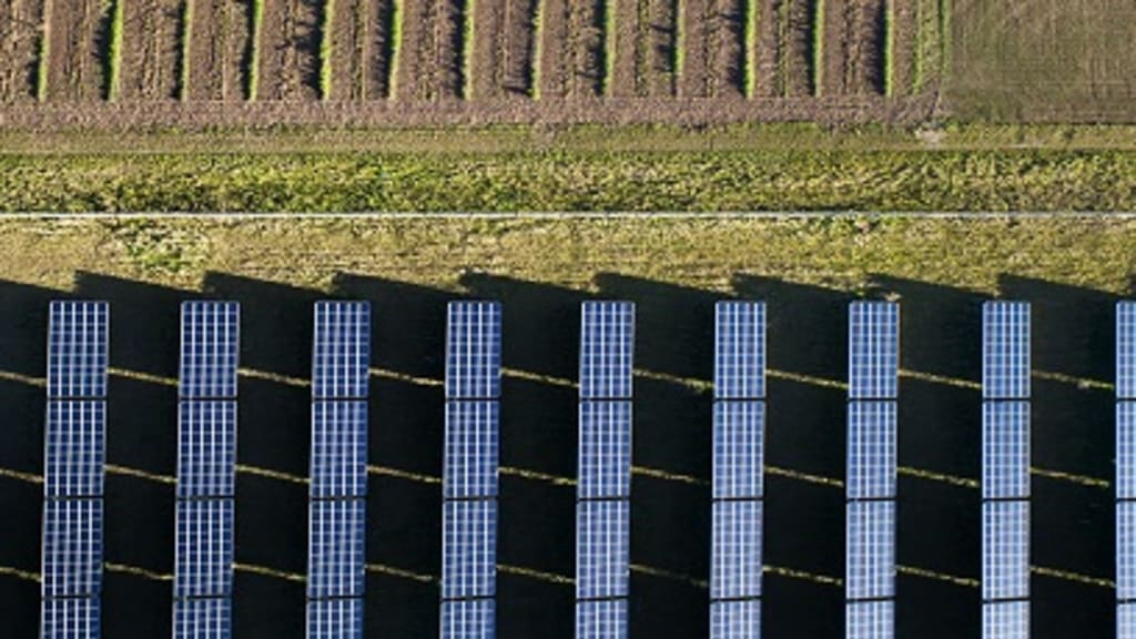 Solarpanels Header