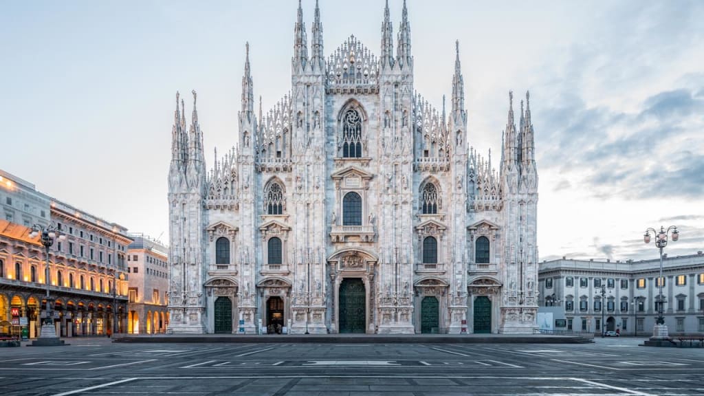 Immagine della facciata del duomo di Milano