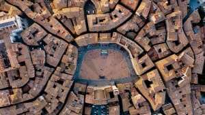 Foto dall´alto di Piazza del Campo, Siena, Italy