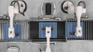 Robotar som arbetar med solpaneler
