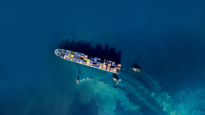 Picture of an oil tanker