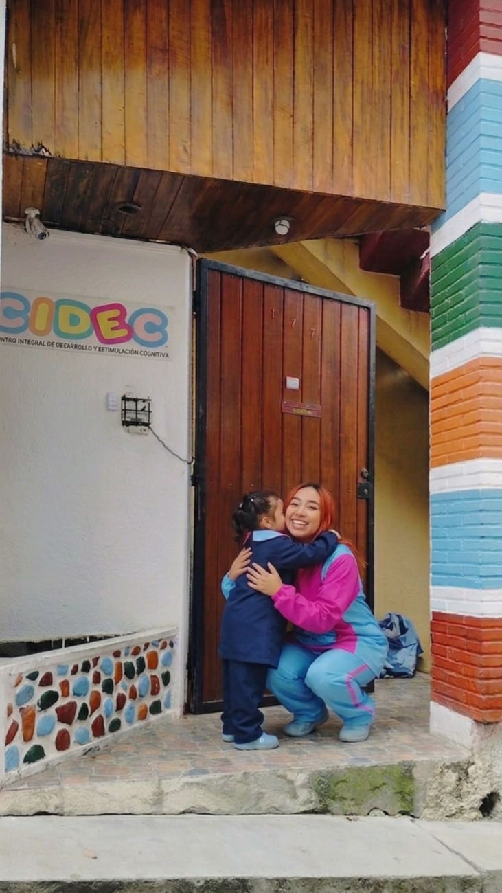 Recepción de CIDEC, donde se recibe a las familias