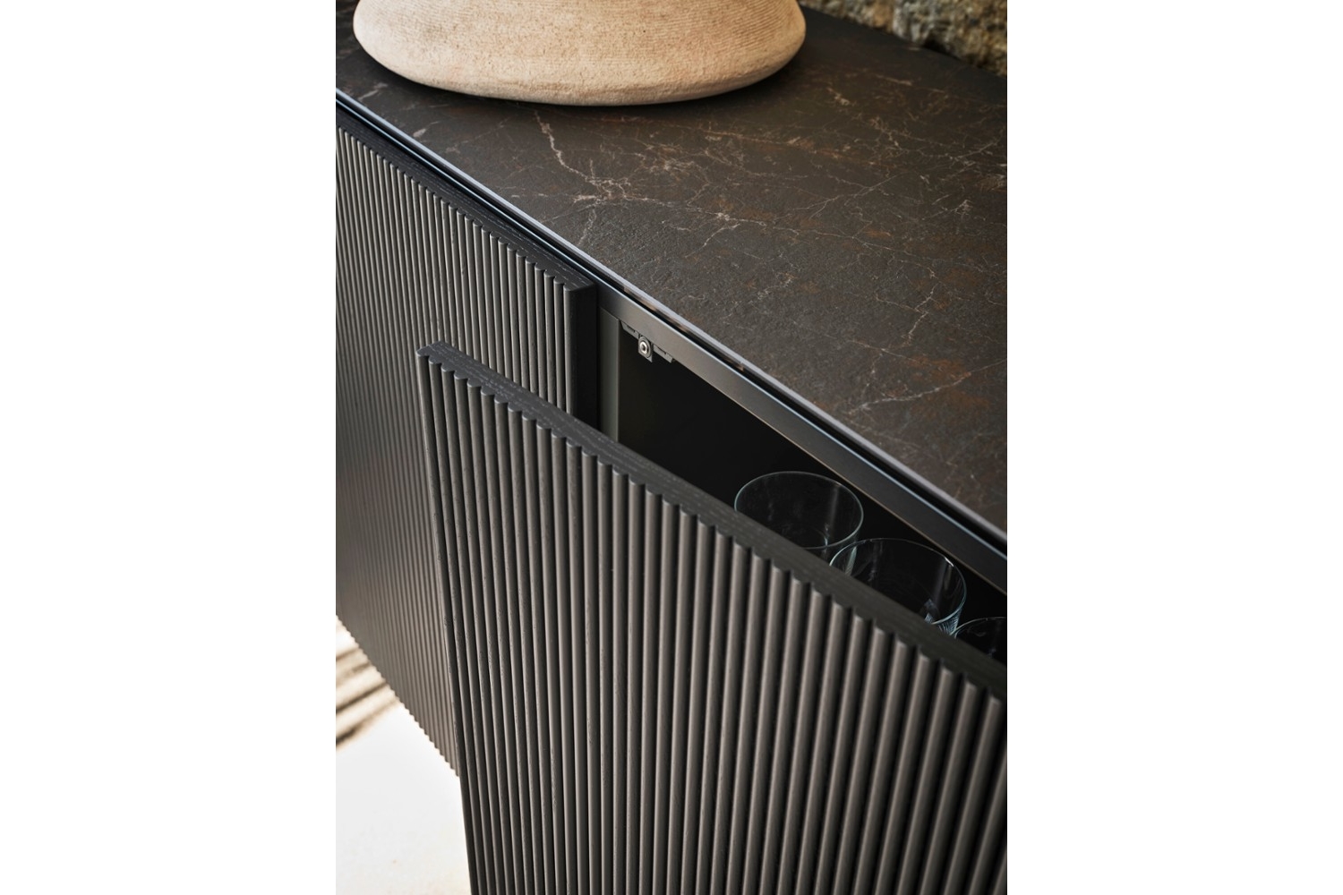 cs6211 2 P15L P18C part op cs6211-2_P15L_P18C_part_op.jpg Calligaris 2025 sideboards