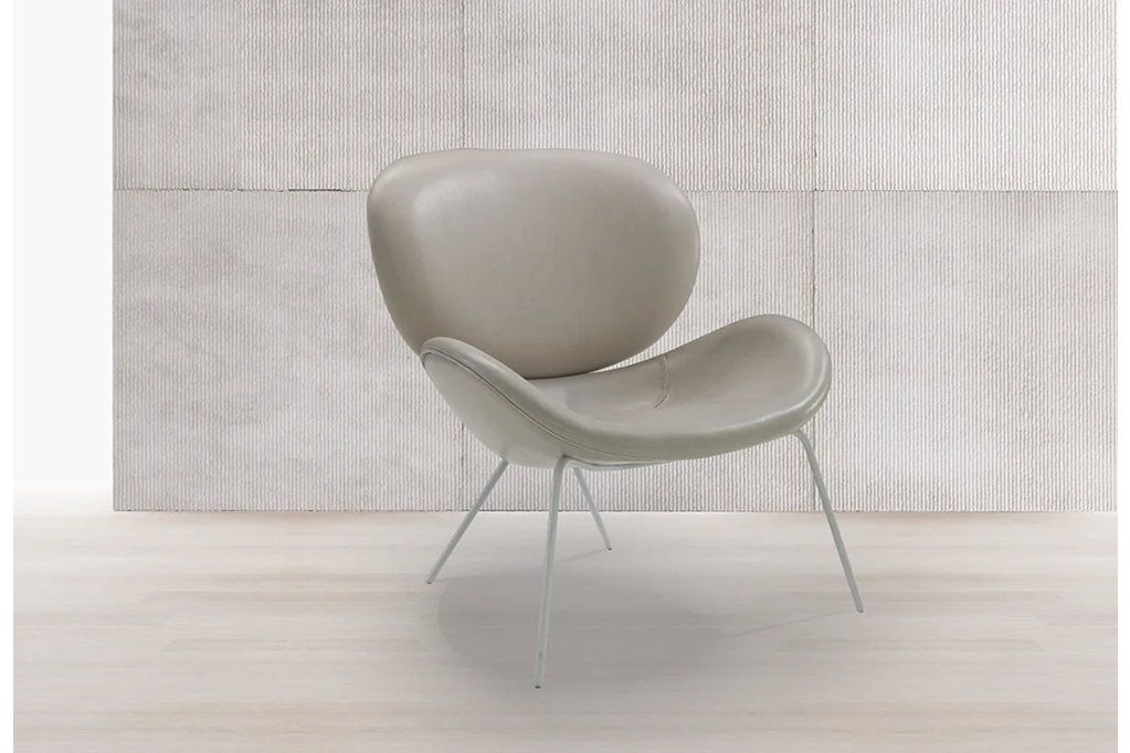 Uchiwa Insitu 1 Uchiwa Insitu 1.png Uchiwa Armchair