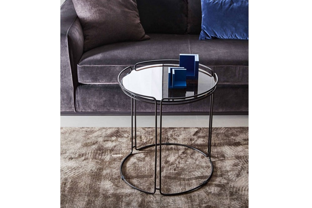 Monolith%20complementary%204.jpg Monolith complementary furniture_By Ditre Italia_Made in Italy_Designed by Daniele Lo Scalzo Moscheri_ Round and Square Shaped_Metal frame_Glass top_Coloured glass_ Monolith%20complementary%204.jpg