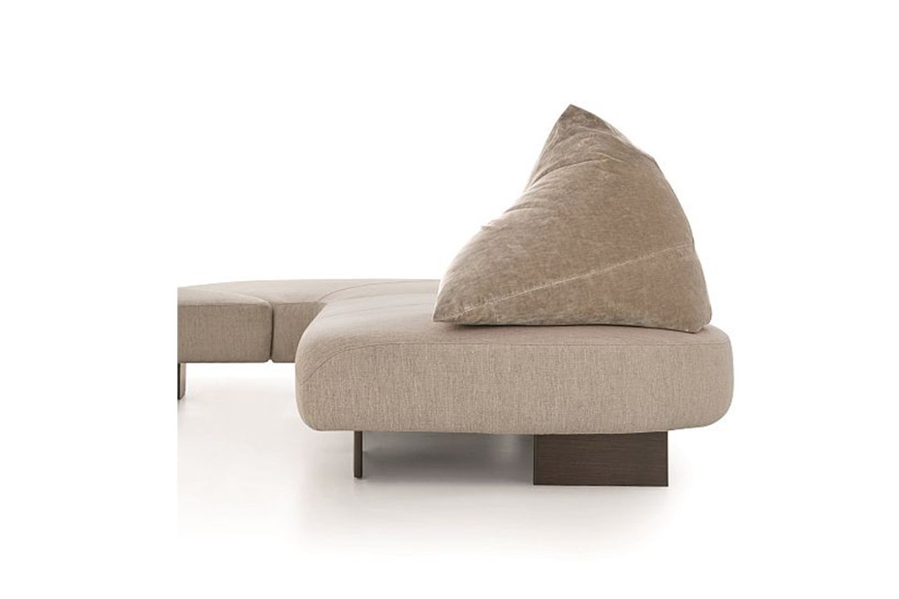 Papilo%204.jpg Papilo Sofa_Ditre Italia_Made in Italy_Endless combinations_Informal_Creative_Freestanding upholstered seating system_ Mobile Back rests_ Freedom of interpretation_Asymmetric_Designed by Stefano Spessotto Papilo%204.jpg