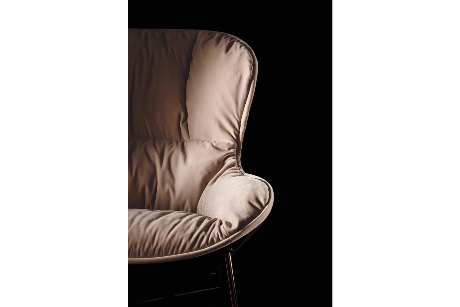 SoftyDetail.jpg softy detail armchair SoftyDetail.jpg