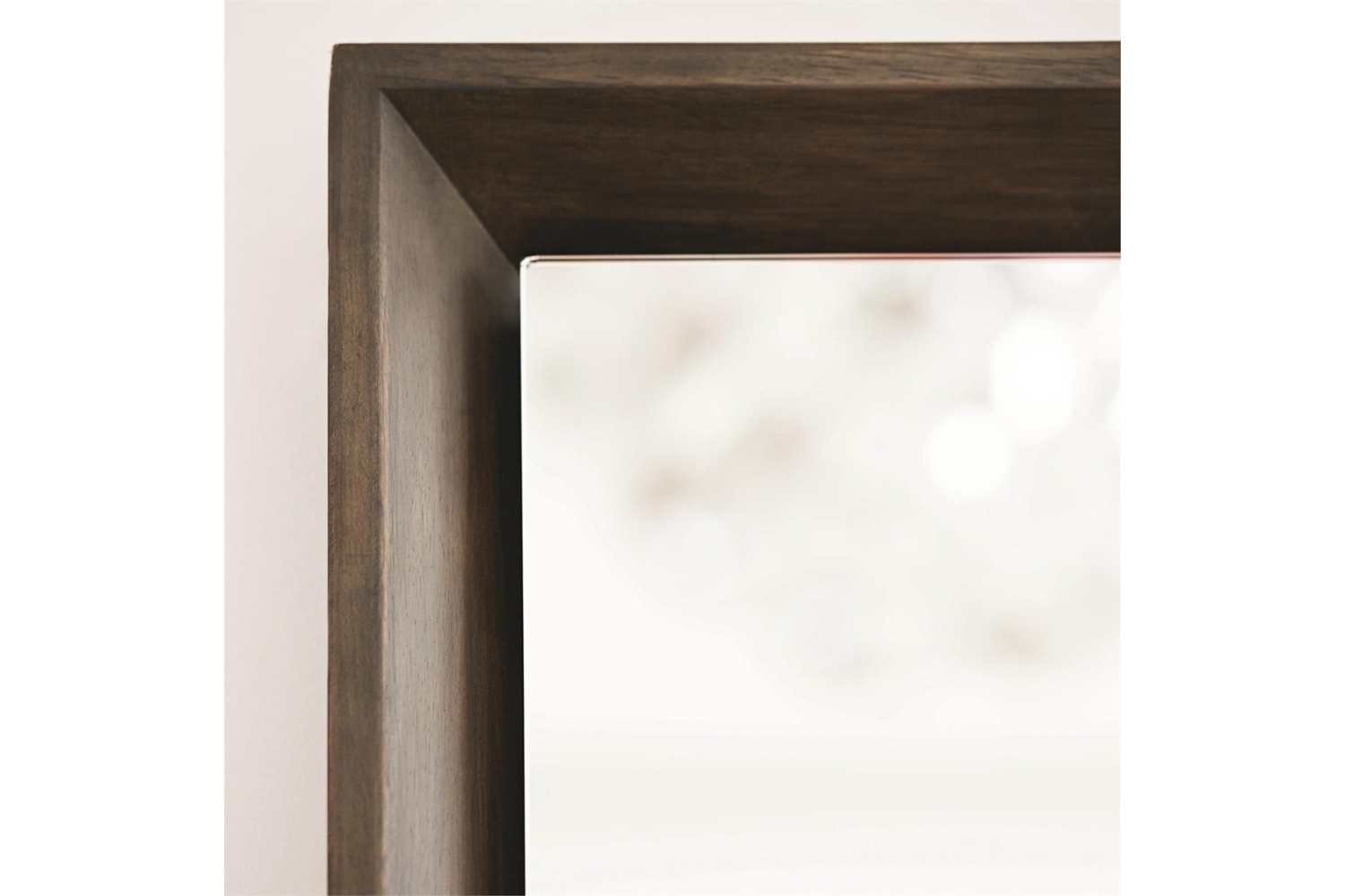 Profile close up 378331 102 Profile close up 378331_102.jpg 