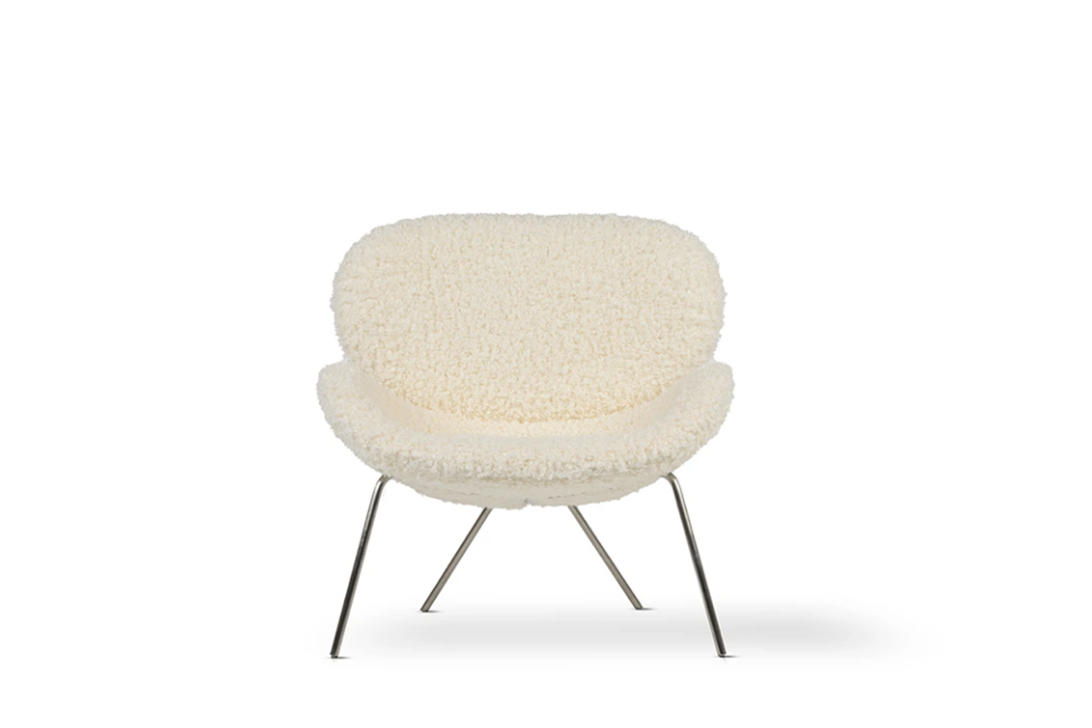 Uchiwa 2 Uchiwa 2.png Uchiwa Armchair