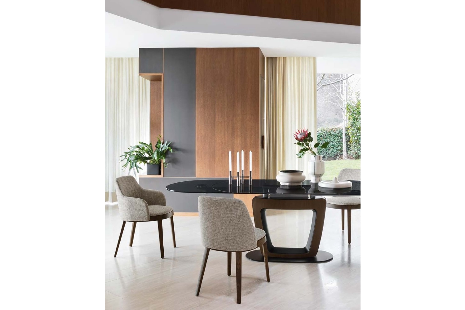 Adel 5 Adel 5.jpg Adel