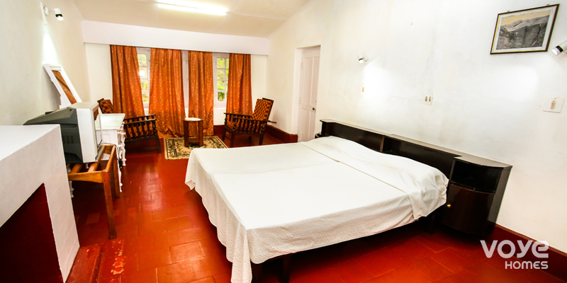 Munnar estate bungalow
