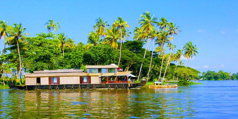 Munroe Island boating package