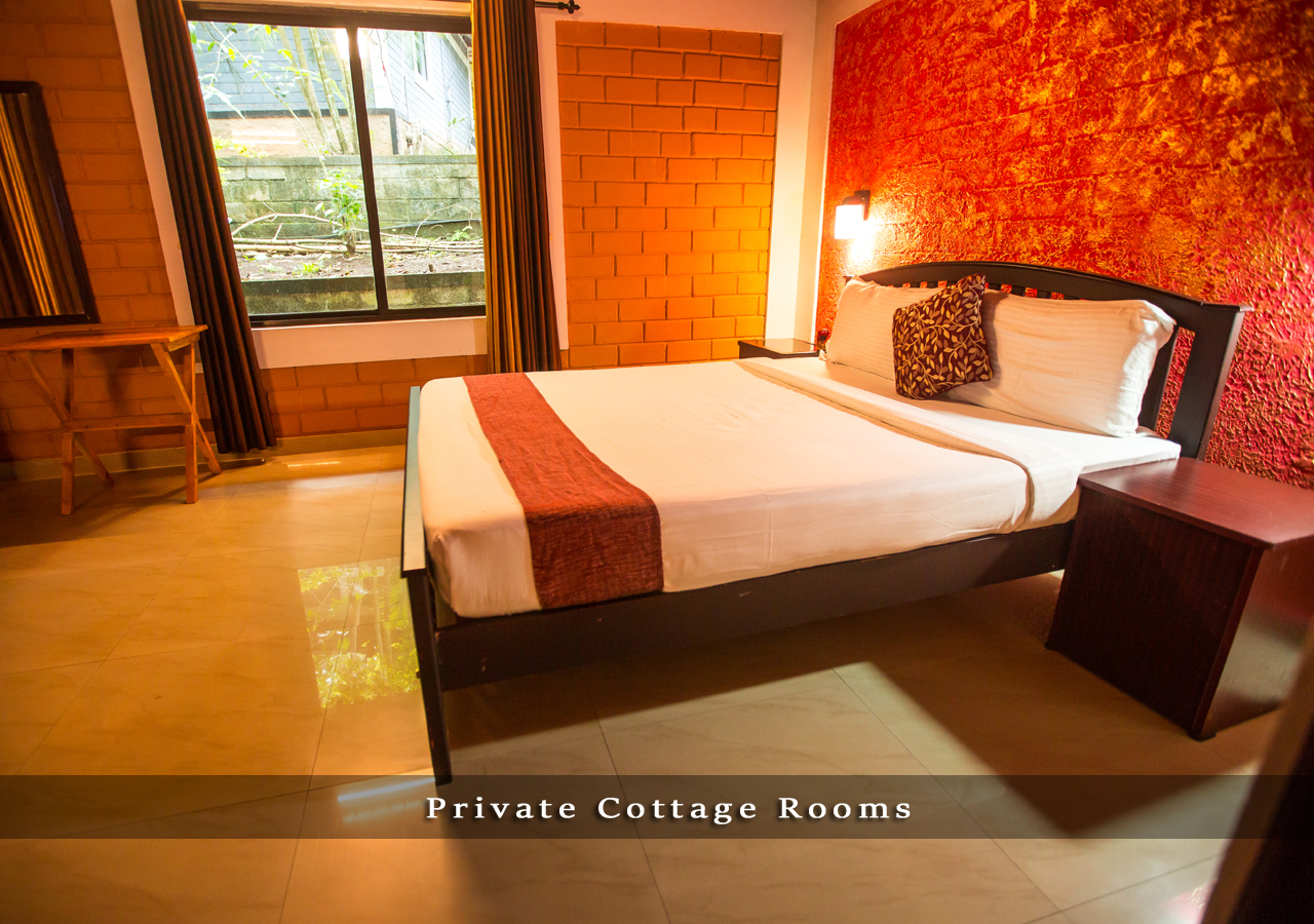 private cottage rooms in thekkady