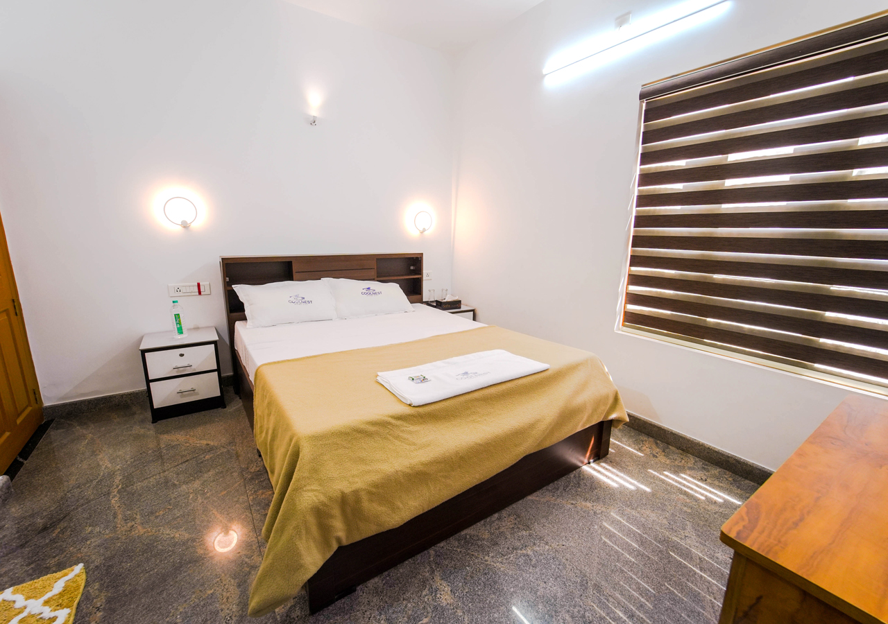 best hotels in Munnar for couples 