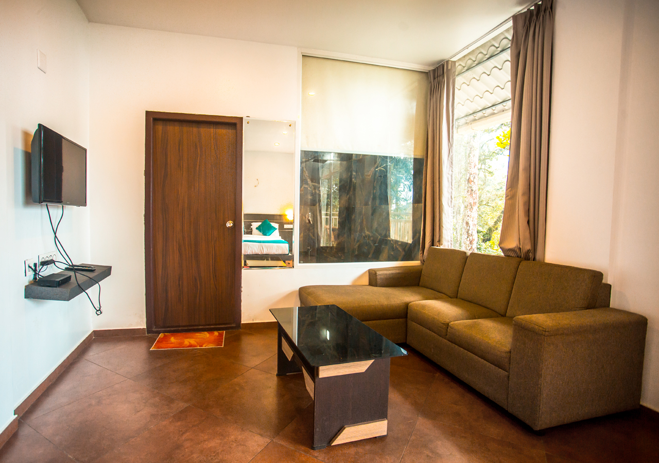 best resorts in munnar for family