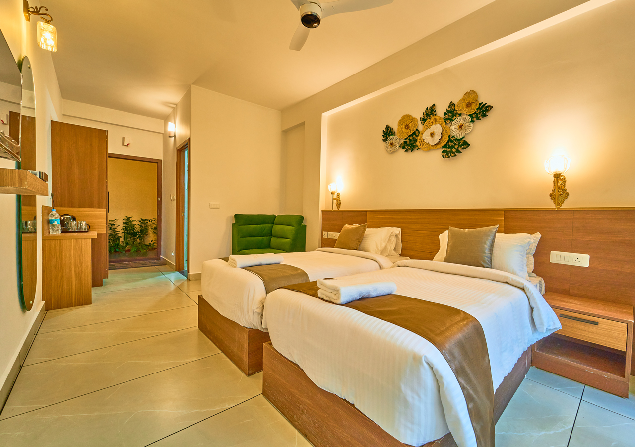 swimming pool resort munnar