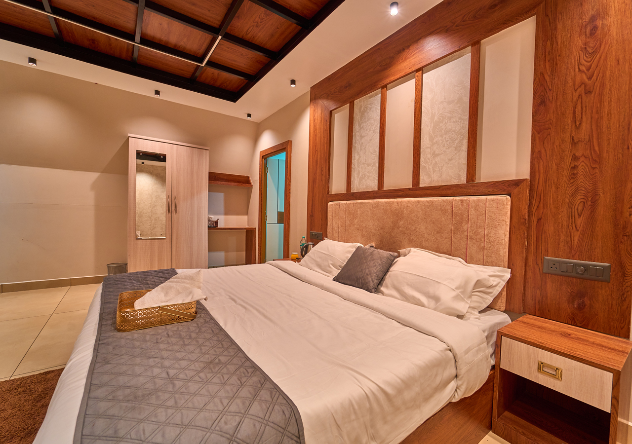 a frame villa munnar