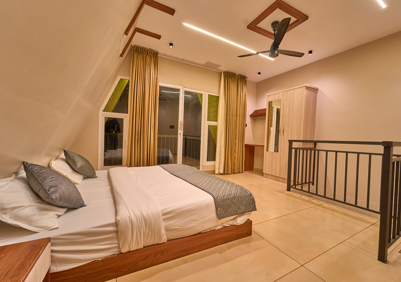 a frame villa in santhanpara