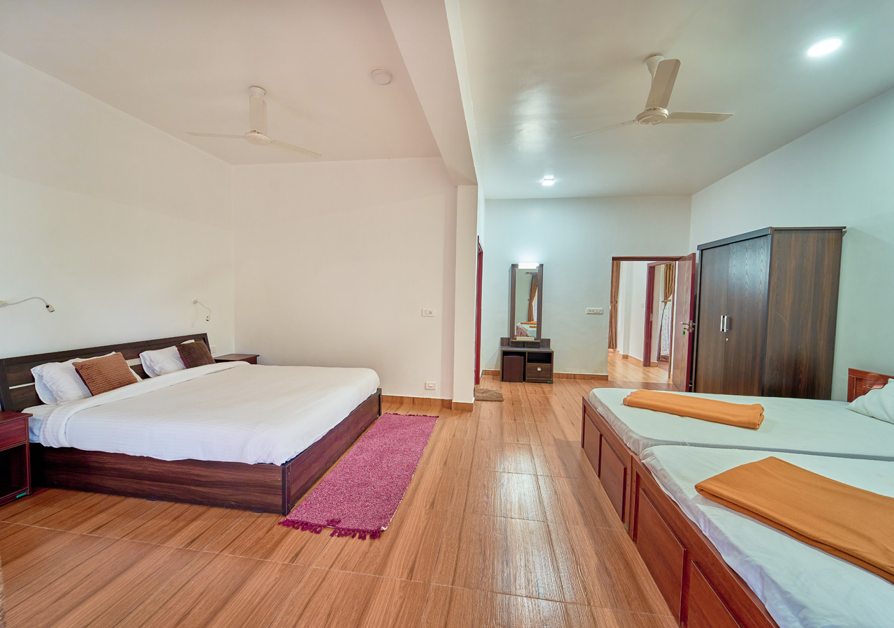 resorts in Vagamon for couples