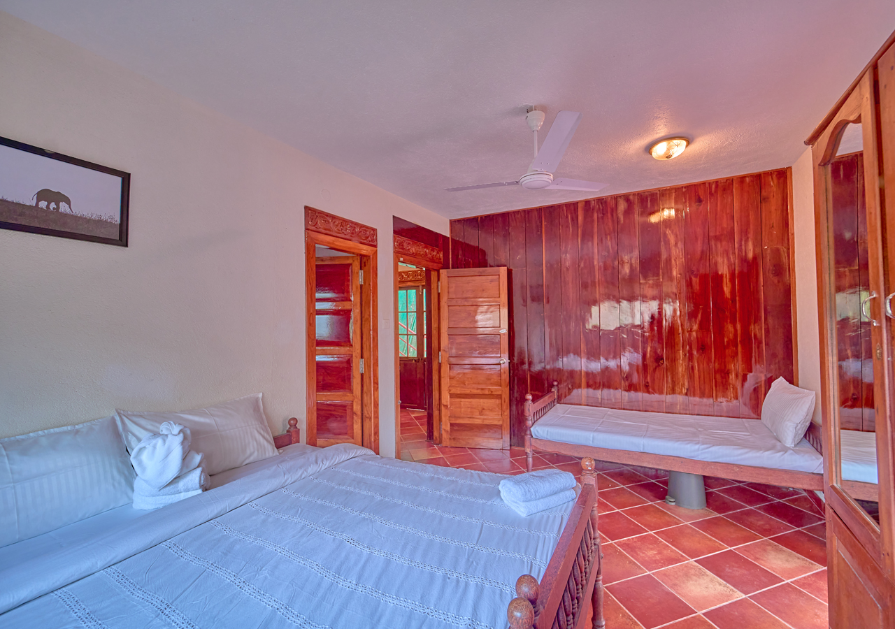 top resorts in munnar