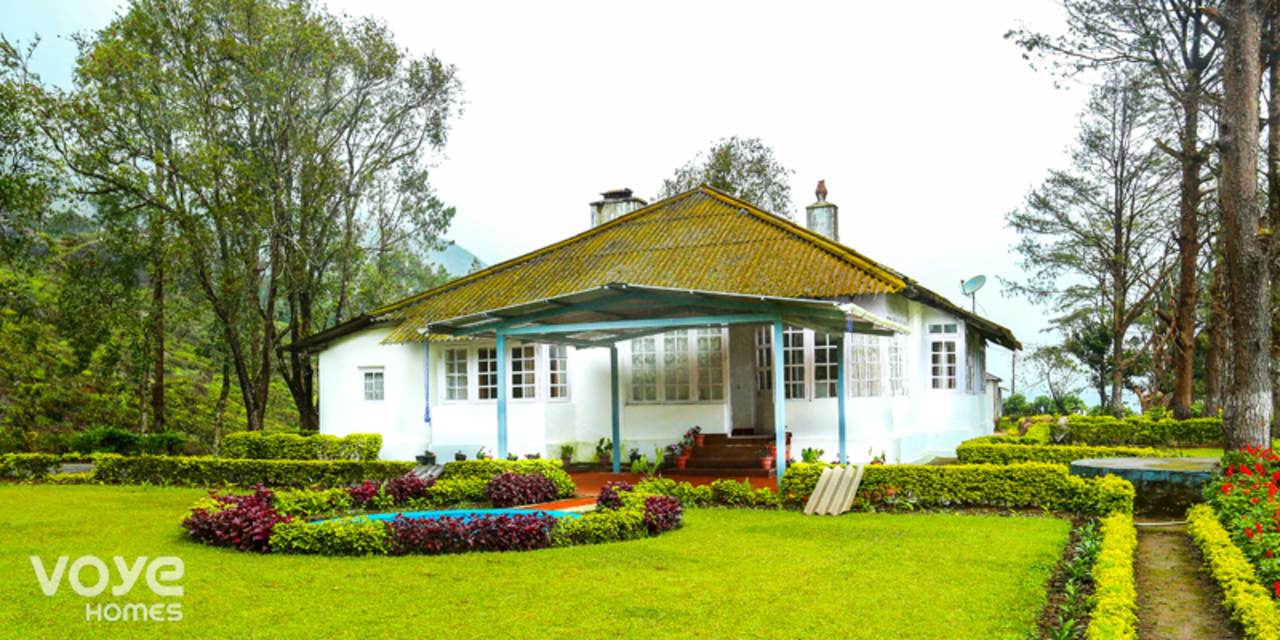 Luxury Bungalow in Munnar