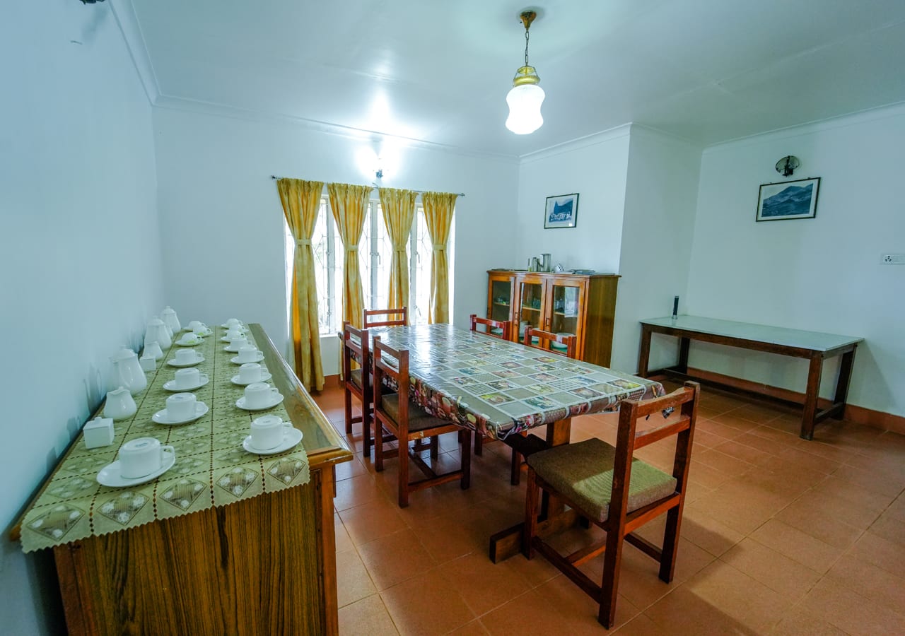 dining area british bungalow munnar