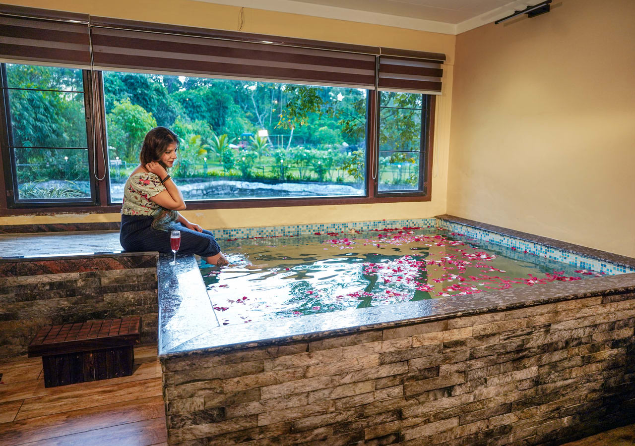 plunge pool resorts in wayanad
