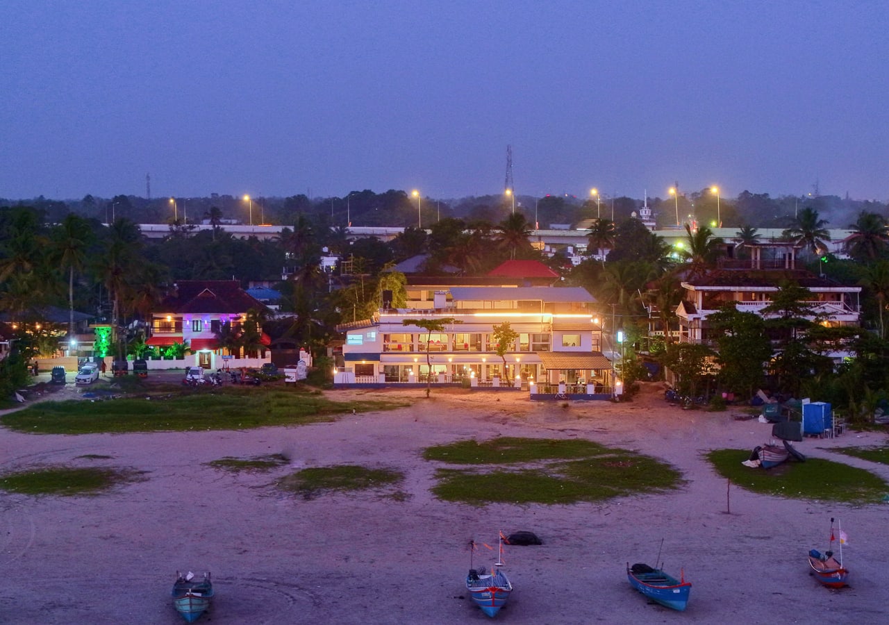 beach villa top resorts in alapuzha