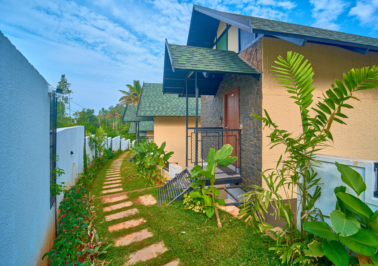 luxury resort in Munnar