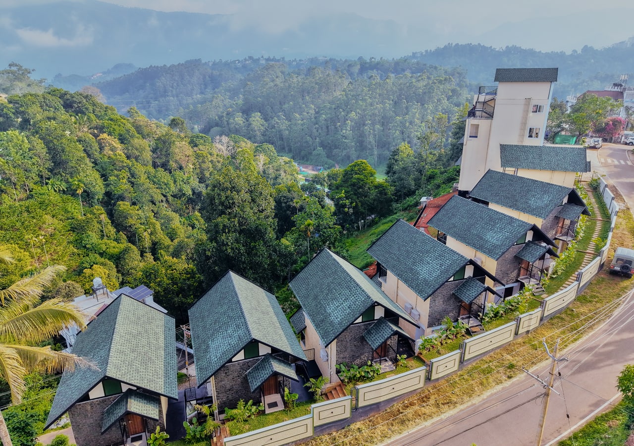 munnar resorts for family with private pool