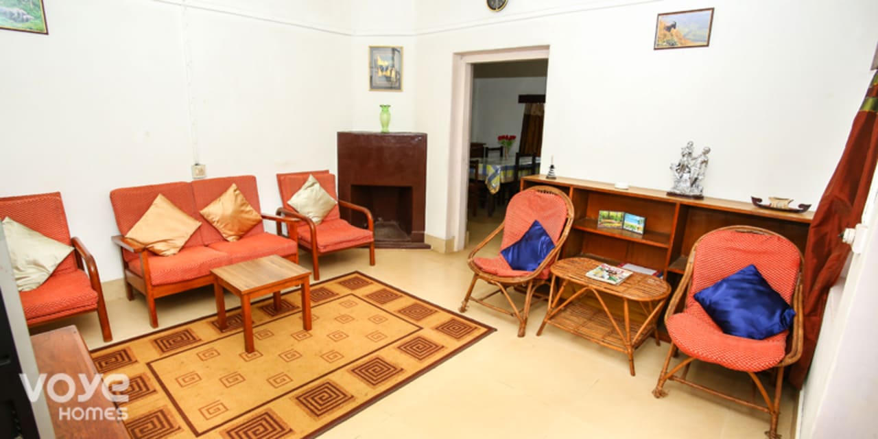 Lake Side Homestay