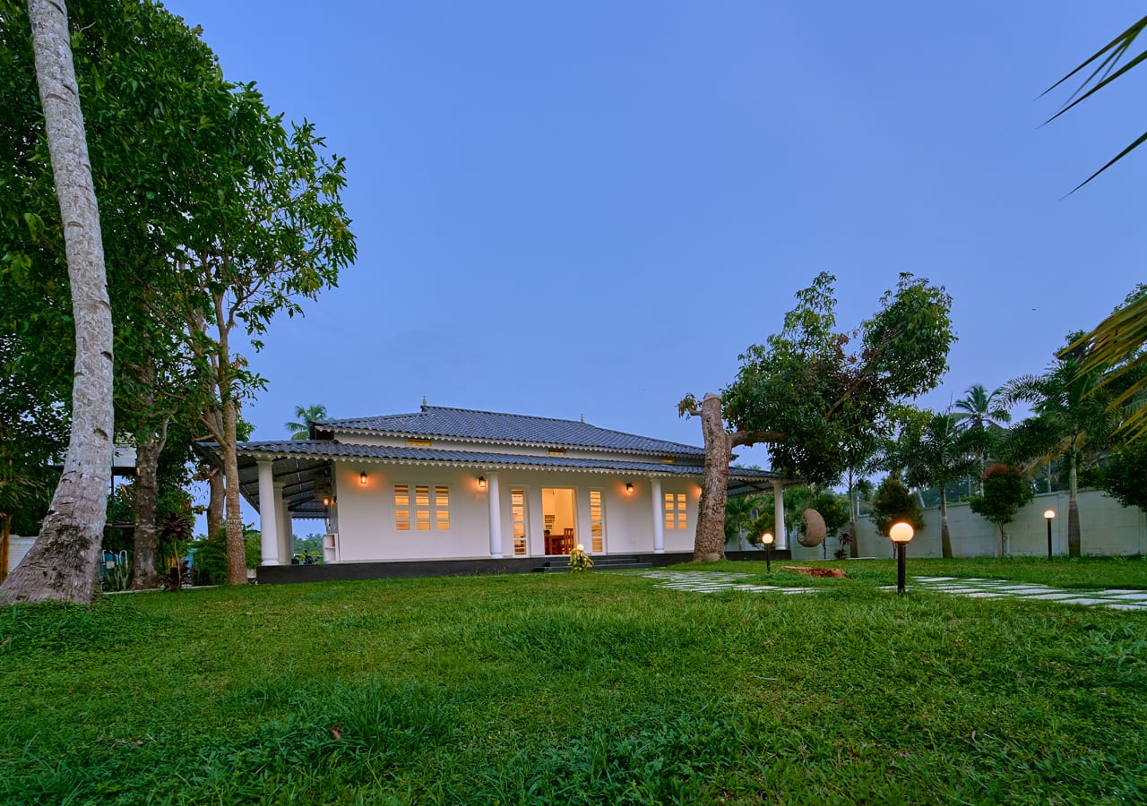 villas lakeside