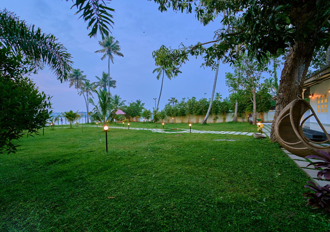 ashtamudi resort