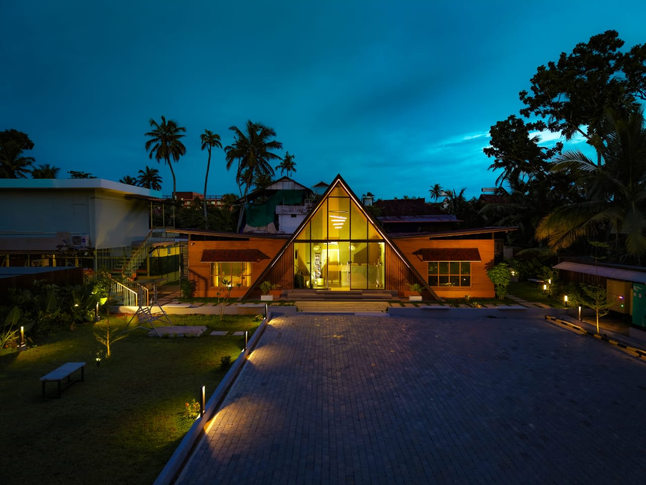 water resort alleppey