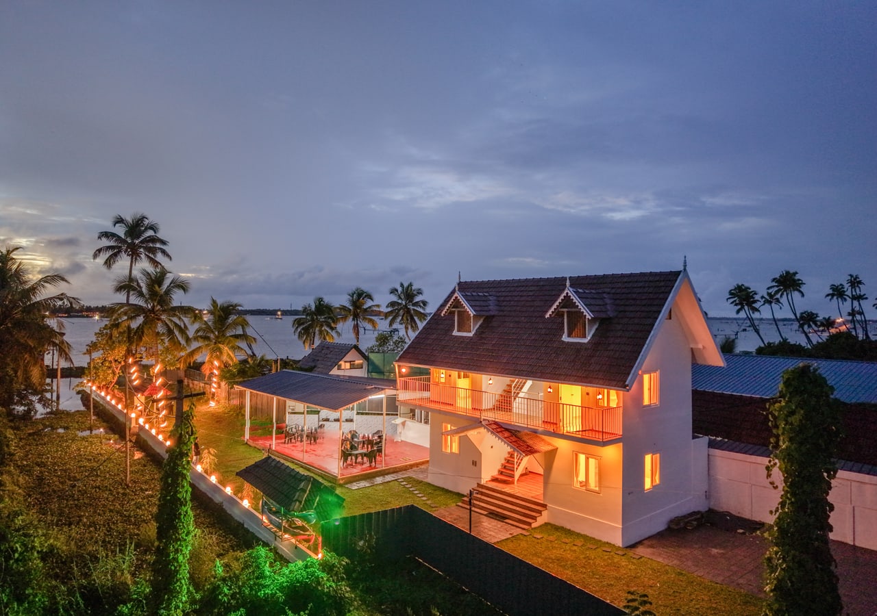  lakeside resort