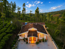 Silver Dale Tea Estate Bungalow Ooty by VOYE HOMES 