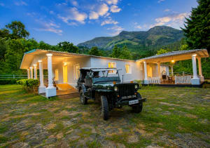 VOYE HOMES Moonlight Bungalow